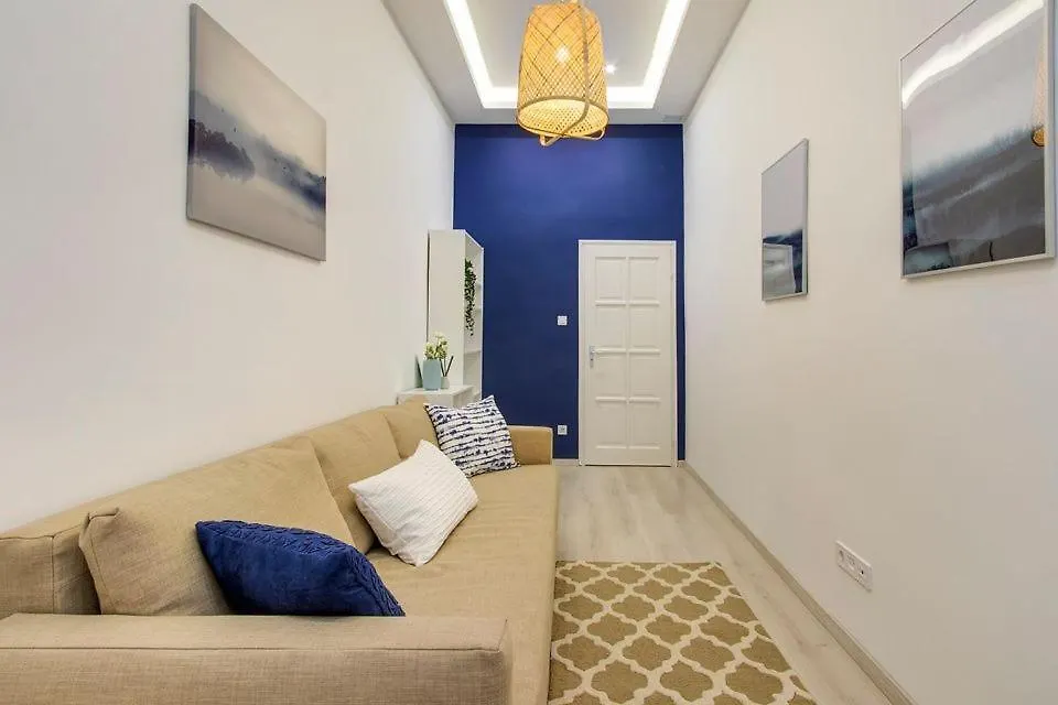 Apartment Emerald Residency 4Br-2Ba