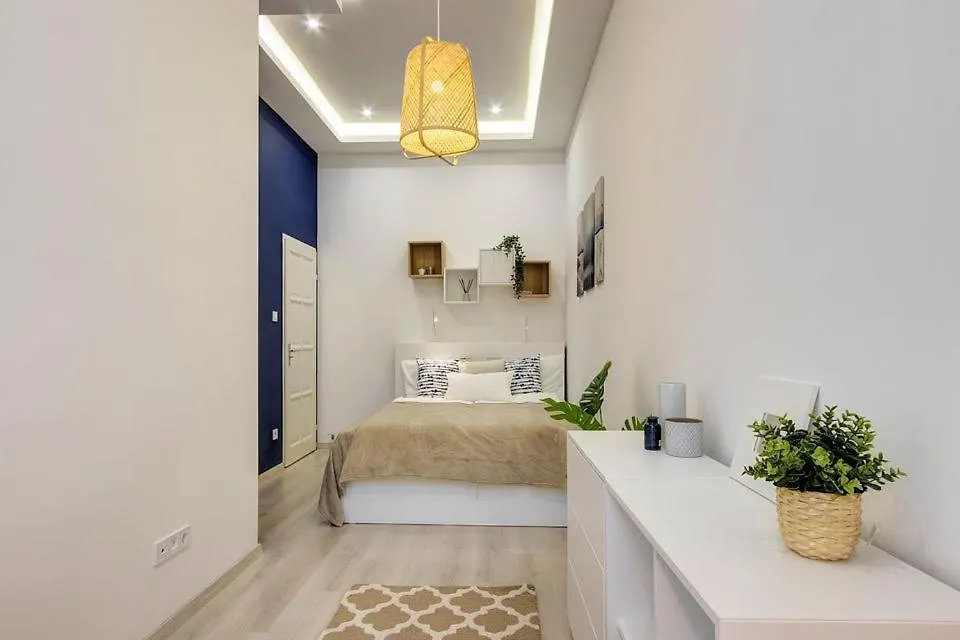 Apartment Emerald Residency 4Br-2Ba